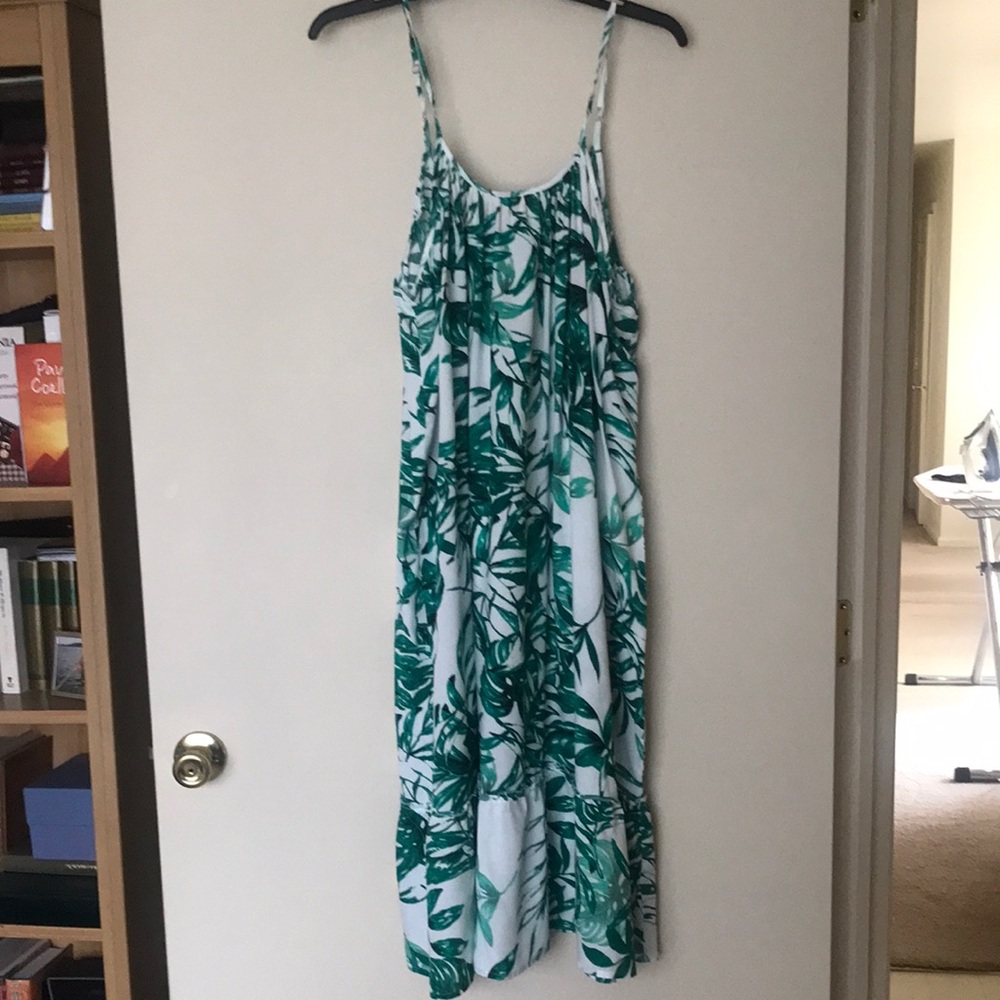 Green and White Leaf Print Dress